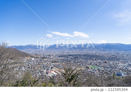 愛宕山の展望台から見た富士山（甲府） 112395304