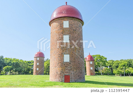 北海道根室市 文化財に指定されている根室明治公園の煉瓦造りサイロ 北海道根室市 文化財に指定されている根室明治公園の煉瓦造りサイロ 112395447