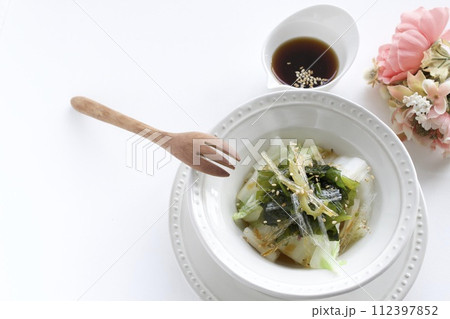 寒天とわかめのサラダ 112397852
