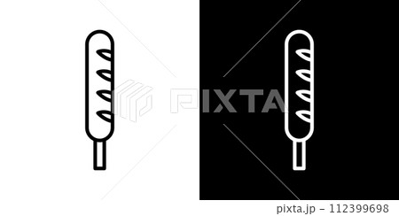 お祭りの屋台で売られているフランクフルト 112399698