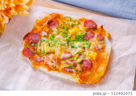 アレンジ料理　ピザ餅 112402071