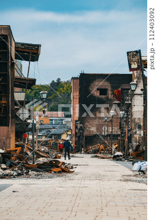令和6年能登半島地震 焦土と化した輪島の町並み 112403092