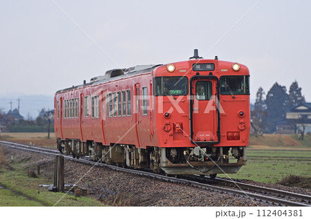 城端線 越中山田ー城端 JR西日本 キハ47-1092(富山) 城端線 越中山田ー城端 JR西日本 キハ47-1092(富山) 112404381