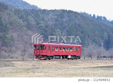 長良川鉄道　美濃白鳥ー白鳥高原　ナガラ500形　ナガラ502　ながらかわかぜ　川風 112404652