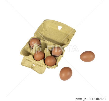 eggs in a carton container 112407635