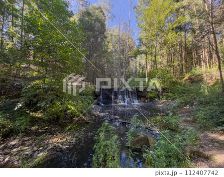 Waterfall in the park of the Estanislau fountain 112407742