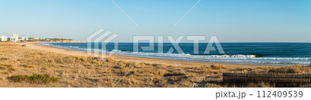 Praia de Alvor in Portimao, Algarve 112409539
