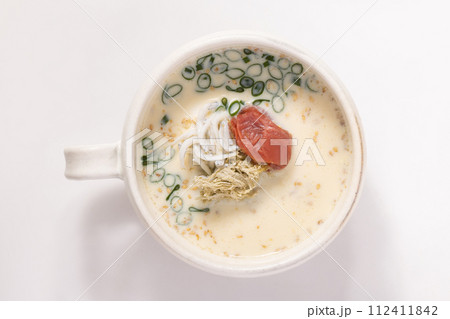 梅とろろ豆乳ごまスープ 梅とろろ豆乳ごまスープ 112411842