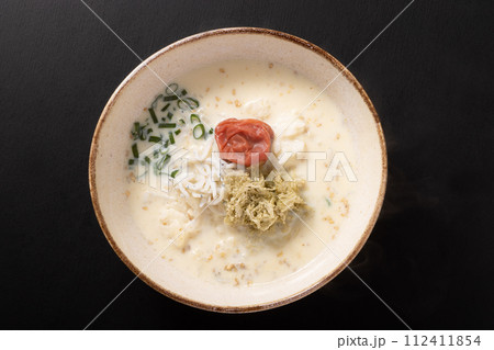 梅とろろ豆乳ごま お粥 梅とろろ豆乳ごま お粥 112411854
