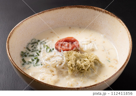 梅とろろ豆乳ごま　お粥 112411856