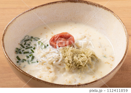 梅とろろ豆乳ごま　お粥 112411859