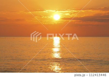 五色浜から見た夕日が浦の夕陽 五色浜から見た夕日が浦の夕陽 112413446