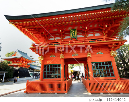 穴八幡宮　隋神門　東京都 112414042