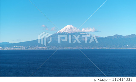 伊豆半島 御浜海水浴場からみた富士山 1月 伊豆半島 御浜海水浴場からみた富士山 1月 112414335