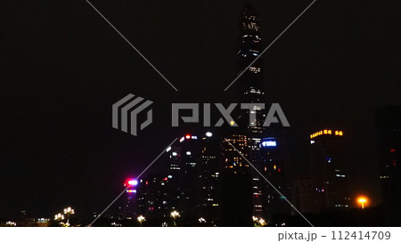 大都会！深セン博物館市民中心公園の夜景！ 112414709