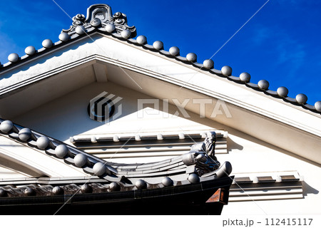 高知伝統の水切瓦のある建物 高知伝統の水切瓦のある建物 112415117