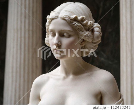 Sculpture of an artificial goddess. 112423243
