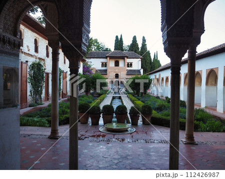 スペイン・グラナダの夏 スペイン・グラナダの夏 112426987