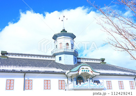 長野県松本市、旧開智学校の風景 長野県松本市、旧開智学校の風景 112429241