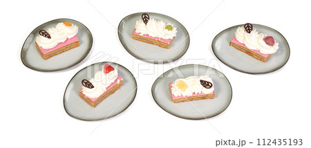 Pieces of traditional dutch oranjekoek, local delicacy from Friesland 112435193