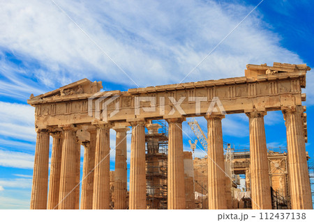 Parthenon temple on the Acropolis in Athens, Greece Parthenon temple on the Acropolis in Athens, Greece 112437138