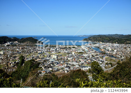 湯浅湾を望む　【和歌山県湯浅町】 112443994