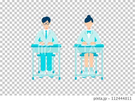 教室の机に向かう高校生の男女 112444811
