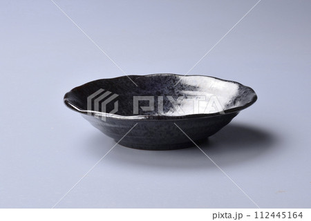 黒い器 黒い器 112445164
