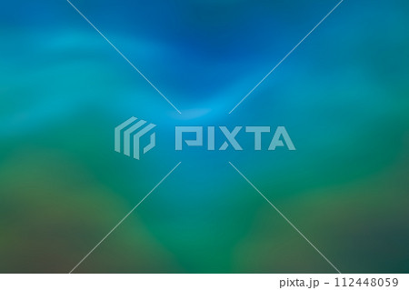 グリーン系動きのあるイメージ　背景素材 112448059
