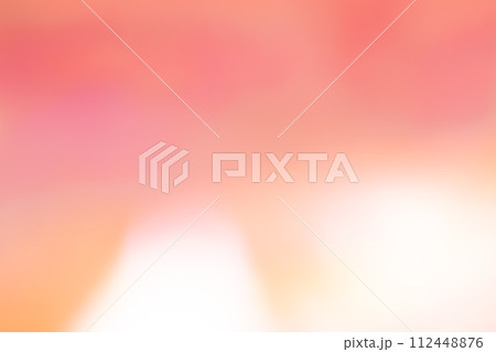 オレンジカラー系動きのあるイメージ　背景素材 112448876
