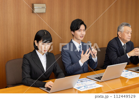 経営会議 112449529