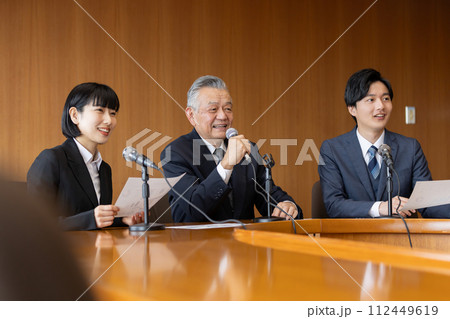 役員会議　経営　決済報告 112449619