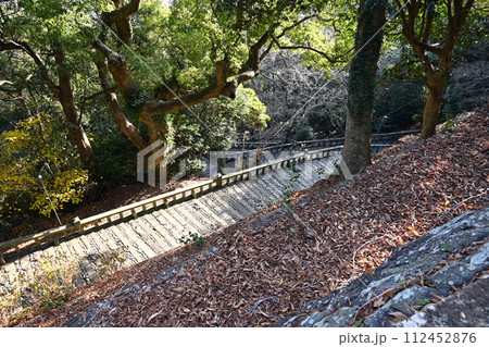 久能山城跡　表参道石段 112452876