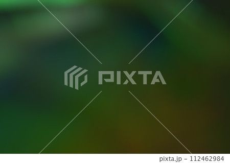ディープグリーン系動きのあるイメージ 112462984