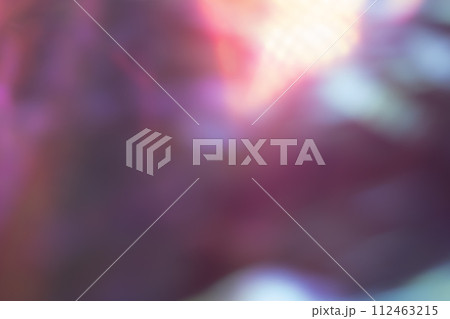 ディープパープル系動きのあるイメージ 112463215