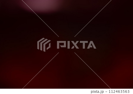 レッドブラウン系動きのあるイメージ 112463563