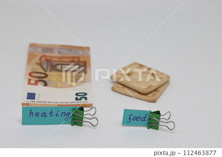 Banknotes are intended to pay for heating. The concept of increasing the cost of heating Banknotes are intended to pay for heating. The concept of increasing the cost of heating 112463877