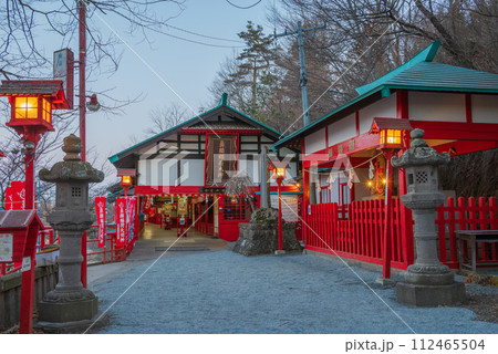 【鼻顔稲荷神社】社殿と御姿殿【佐久市】 【鼻顔稲荷神社】社殿と御姿殿【佐久市】 112465504