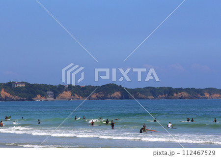 伊勢　国府の浜　サーフィン　サーフスポット　ビーチ　阿児町町国府　サーフボード　伊勢志摩 112467529