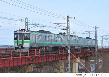函館本線 豊幌ー江別 JR北海道 721系 F-5002編成(札幌) 区間快速 函館本線 豊幌ー江別 JR北海道 721系 F-5002編成(札幌) 区間快速 112471105