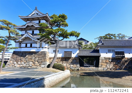 【香川県】玉藻公園・史跡高松城跡(月見櫓) 【香川県】玉藻公園・史跡高松城跡(月見櫓) 112472241