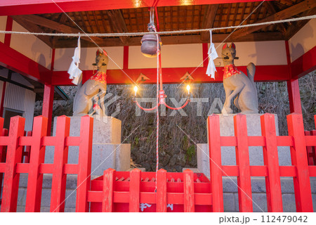 【鼻顔稲荷神社】御姿殿の狛狐【佐久市】 【鼻顔稲荷神社】御姿殿の狛狐【佐久市】 112479042