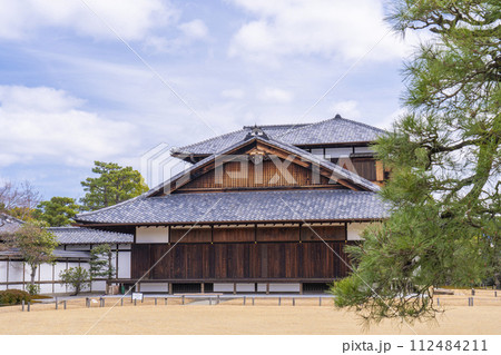 京都　元離宮二条城　本丸御殿「御常御殿」 112484211
