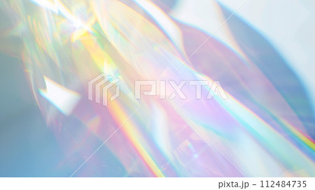 虹色に輝く光のレンズフレアアート背景 112484735