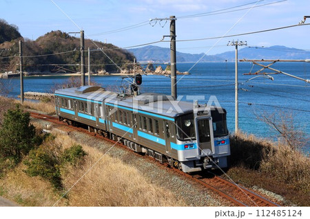 【JR四国】7000系と瀬戸内海（予讃線：浅海〜大浦） 112485124