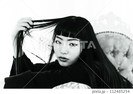 ファッションモデル 112485254