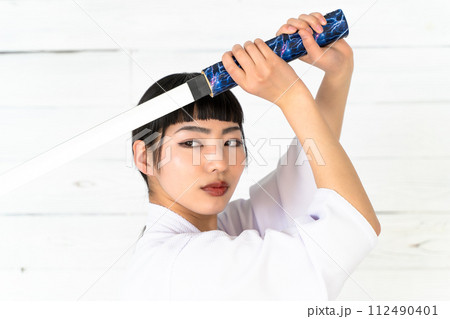 女剣士 女剣士 112490401