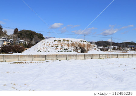 後閑3号墳（雪化粧） 112496229