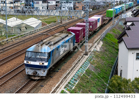貨物列車 走行イメージ 貨物列車 走行イメージ 112499433