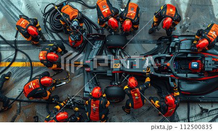 モータースポーツのピットイン モータースポーツのピットイン 112500835